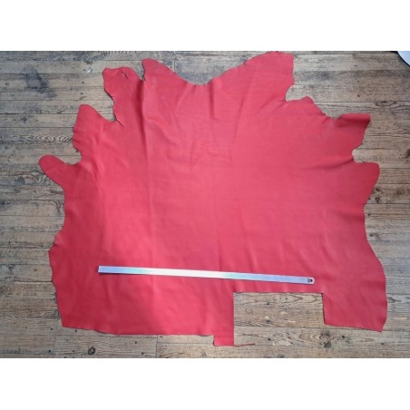veau swift lisse - rouge - maroquinerie - cuir en tsok