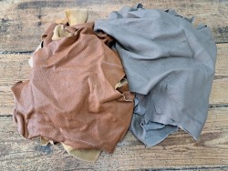 Chutes de morceaux de cuir de cerf - taupe - brun - bijoux - accessoires - maroquinerie - Cuir en Stock