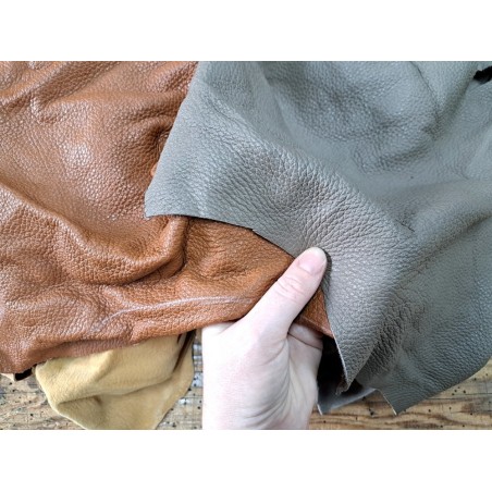 Chutes de morceaux de cuir de cerf - taupe - brun - bijoux - accessoires - maroquinerie - Cuir en stock