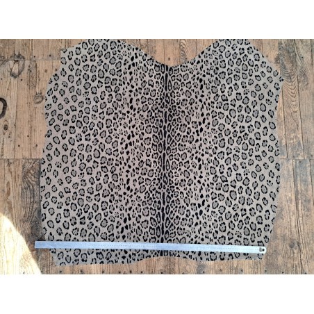 Peau de veau velours façon jaguar- beige - Cuir en Stock