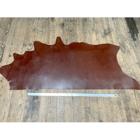 Demi-peau de cuir de veau BOX lisse - tannage ferme - noisette - Cuir en Stock