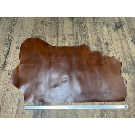 Demi-peau de cuir de veau BOX lisse - tannage ferme - havane - Cuir en Stock