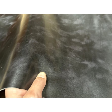 Demi-peau de cuir de veau BOX lisse - tannage ferme - nuancé effet tamponné - ANTHRACITE - Cuir en Stock