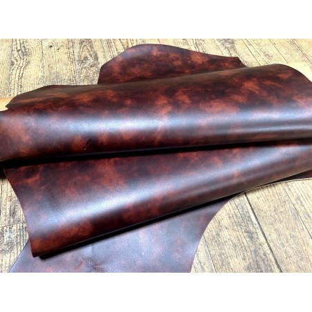 Demi-peau de cuir de veau BOX lisse - tannage ferme - nuancé effet tamponné - châtaigne - Cuir en Stock