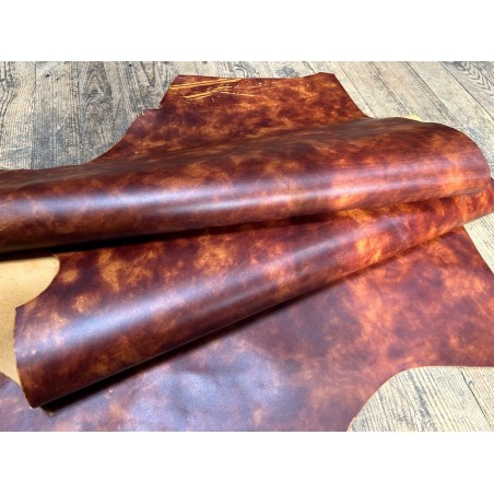 Demi-peau de cuir de veau BOX lisse - tannage ferme - nuancé effet tamponné - caramel - Cuir en Stock