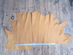 Demi-peau de cuir de taurillon - Jaune moutarde - Cuir en Stock