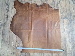 Demi-peau de cuir de vachette pullup ciré - Brun - C