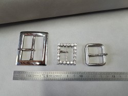 LOT de 3 boucles de ceinture - i - Nickelé -  20mm / 25mm / 40mm