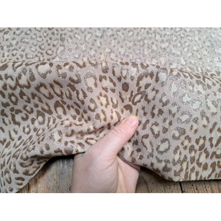 Peau de veau velours beige - léopard - maroquinerie - Cuirenstock