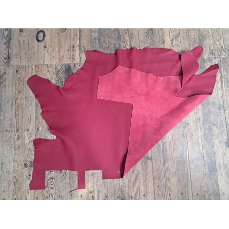 Cuir de taurillon - framboise - maroquinerie - Cuir en stock