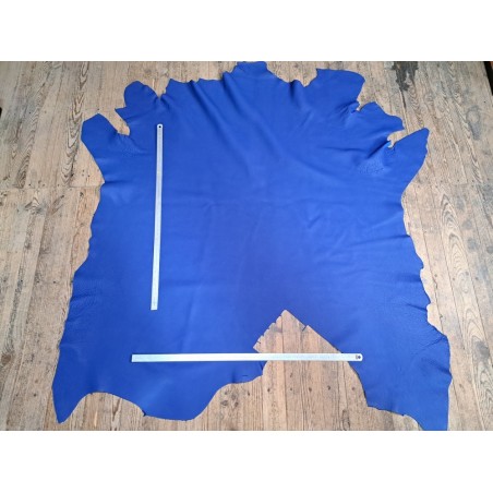 peau entière - taurillon - bleu royal - cuir en stock