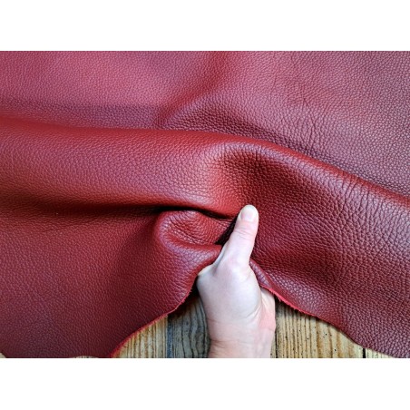 peau entière - taurillon - rouge carmin - cuirenstock