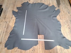 peau entière - taurillon - gris graphite - cuir en stock