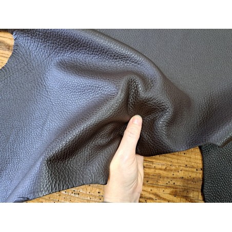 Peau de cuir de cerf - finition grainé brun - Cuir en Stock