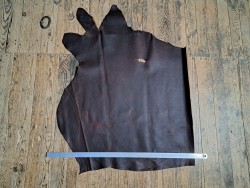 Demi-peau de cuir gras de vachette pullup  - Marron -A- Cuir en Stock
