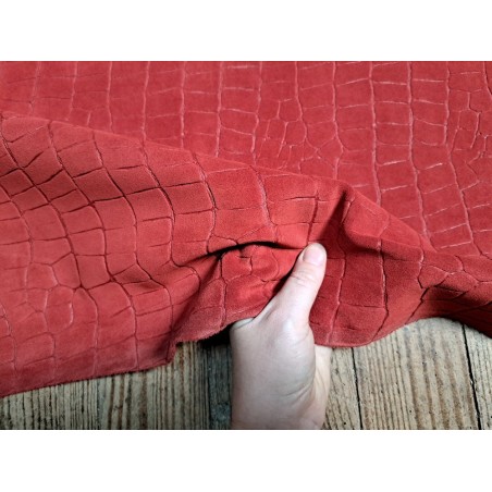 Peau de veau velours grain façon crocodile - rouge - maroquinerie - Cuir en Stock