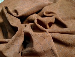 Peau de veau velours grain façon crocodile - brun - maroquinerie - Cuir en Stock