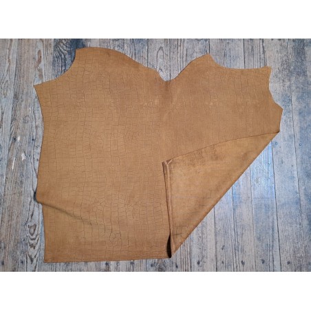 Peau de veau velours grain façon crocodile - caramel - maroquinerie - cuir en stock