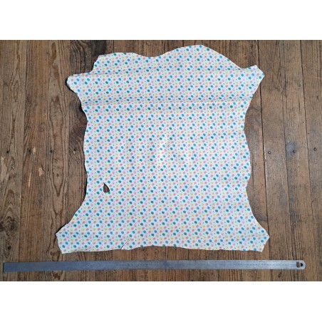 chèvre nuages colorés - blanc - cuir en stock