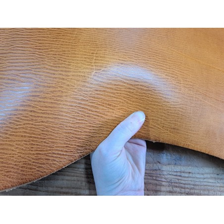 collet de vache grainée - fauve - maroquinerie - cuirenstock