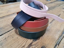 Lot de 5 bandes de cuir classique ou à effet - 2ème choix