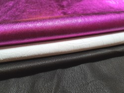 Lot de 3 peaux de cuir stretch - maroquinerie ou vêtement