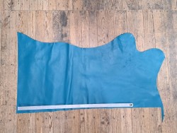 demi peau - vache - bleu paon - maroquinerie - cuir en stock