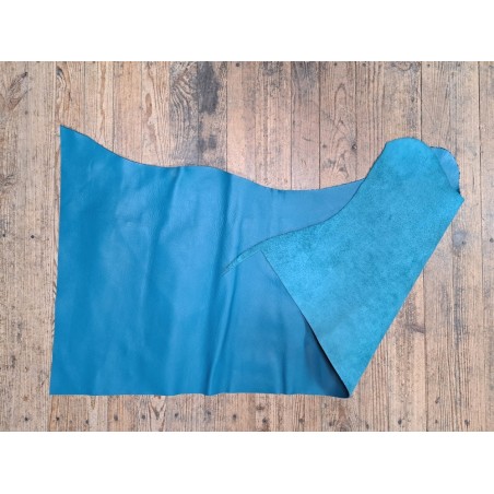 demi peau - vache - bleu paon - maroquinerie - Cuirenstock