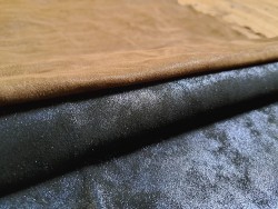 Lot de 2 peaux uniques - Cuir d'agneau et de chèvre -L- Cuir en Stock