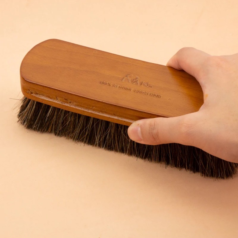 Kit Nettoyage Chaussures Premium 7 Pièces – Brosse Crin Cheval Naturel + Gant Microfibre, Entretien Cuir Chaussures, Bottes, Voiture & Maroquinerie