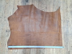 Demi-peau de cuir de vachette pullup ciré - Brun - B