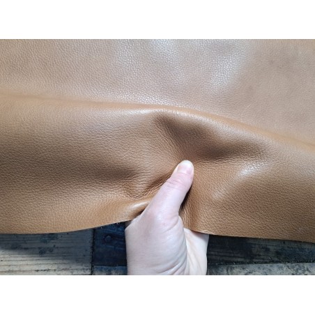 Bande vache grainée - brun clair - maroquinerie - cuir en stock