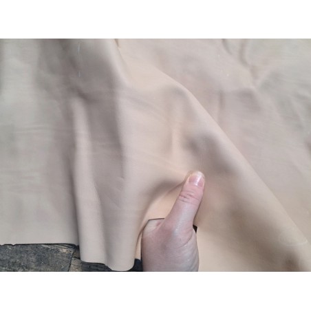 Demi peau de veau végétal - naturel - maroquinerie - cuir en stock