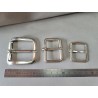 LOT de 3 boucles de ceinture - C - Nickelé - 30mm / 35mm