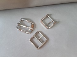 LOT de 3 boucles de ceinture - P - 25mm