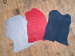 Lot de 3 peaux de cuir stretch - maroquinerie - Cuir en Stock
