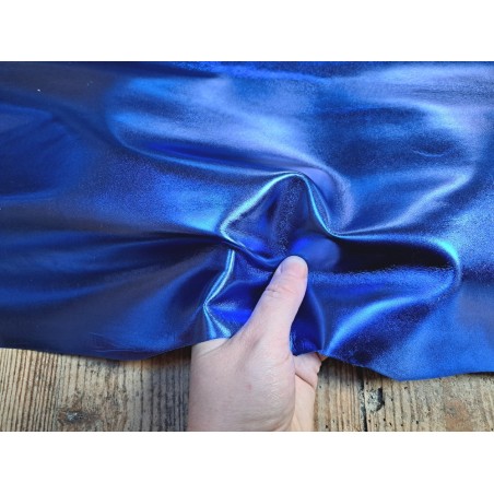 Peau de cuir de chèvre métallisé - bleu roi - Cuir en Stock