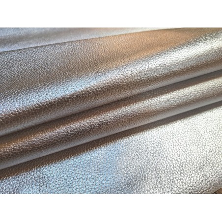Peau de cuir de chèvre métallisé - argent - Cuir en stock