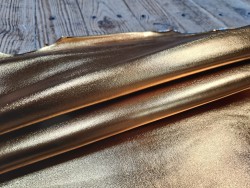 Peau de cuir de chèvre métallisé - metallic gold - Cuir en Stock