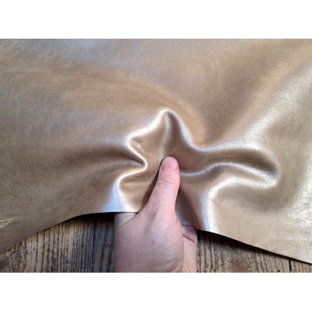 Peau de cuir de chèvre métallisé - irisée - beige - Cuir en Stock