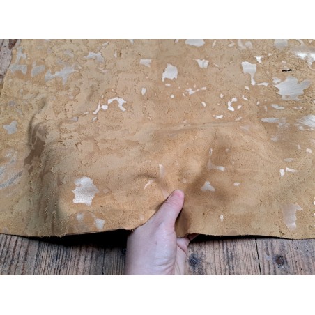 Peau de cuir de chèvre usée métallisé - beige - Cuir en Stock