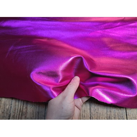 Peau de cuir de chèvre métallisé - fuchsia - Cuir en Stock