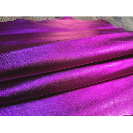 Peau de cuir de chèvre métallisé - fuchsia - Cuir en Stock