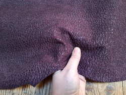 Peau d'agneau velours - félin - bordeaux - cuir en stock