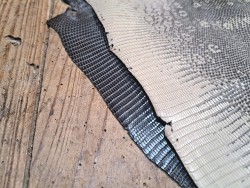 Lot de 2 peaux de cuir de lézard - A - Anthracite/Naturelle