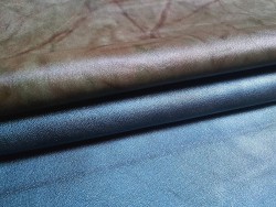 Lot de 2 peaux uniques - Cuir de chèvre et d'agneau - H