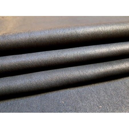 Lot de 3 peaux de cuir stretch - noir mat - Cuir en stock