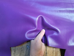 Peau de cuir de mouton - violet - maroquinerie - Cuir en stock