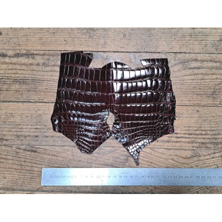 Cuir de crocodile - Bordeaux satiné - Cuir en Stock