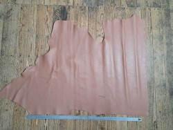 Demi-peau de cuir de taurillon  - Beige nude - Cuir en Stock